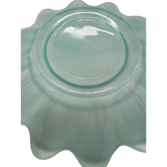 Vintage Blue Satin Glass Flower Trinket Dish Made in USA - Picture 2 of 2